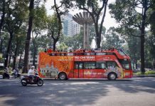 TPHCM muốn mở thêm tuyến xe buýt thoáng nóc, kết nối sân bay Tân Sơn Nhất