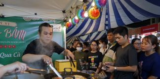 Nhiều món ăn từ mỳ và bánh tại Lễ hội ẩm thực Chợ Lớn Food Story