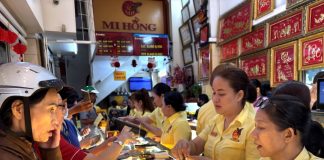 Giá vàng phá mọi kỷ lục, nhà đầu tư có nên ‘bắt sóng’ tăng?