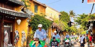 Thấy vé giá sốc trên mạng, đừng vội chuyển tiền