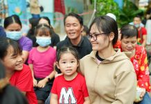 Tết này, ai cũng được về nhà!